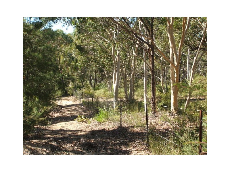 6652 Boundary Road, Buxton NSW 2571