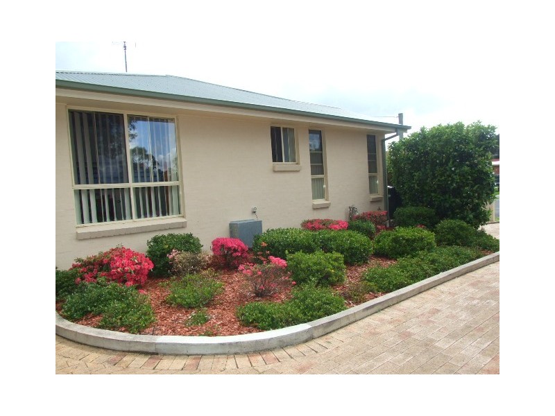 1/23 Courtland Ave, Tahmoor NSW 2573