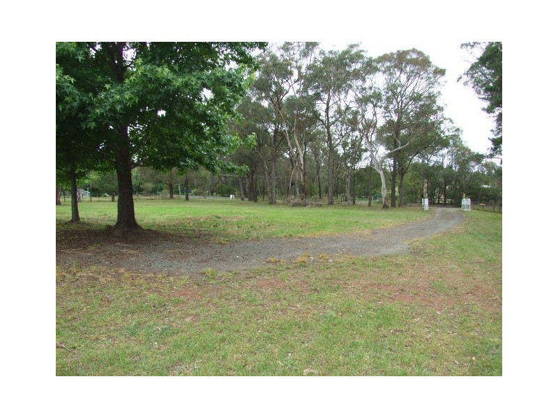 115  Bronzewing Street, Tahmoor NSW 2573