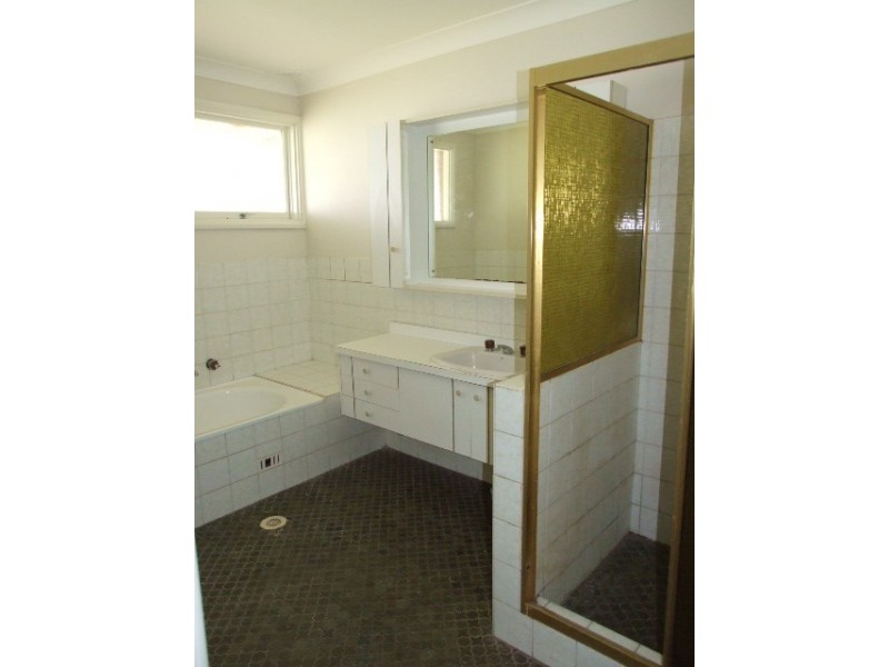 115  Bronzewing Street, Tahmoor NSW 2573