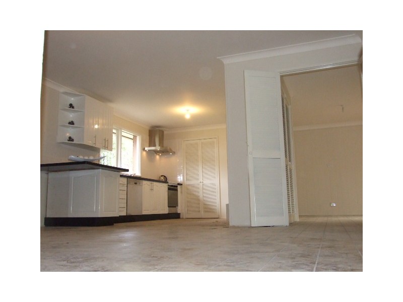 115  Bronzewing Street, Tahmoor NSW 2573