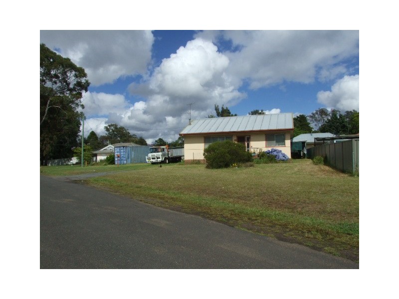 67 Castlereagh Street, Tahmoor NSW 2573