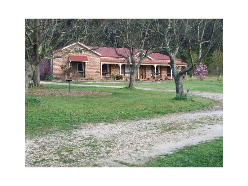 128 Bonds Road, Thirlmere NSW 2572