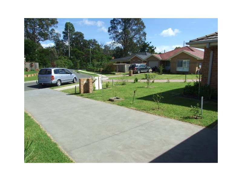 12 Valerie Street, Tahmoor NSW 2573