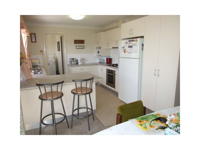 12 Valerie Street, Tahmoor NSW 2573