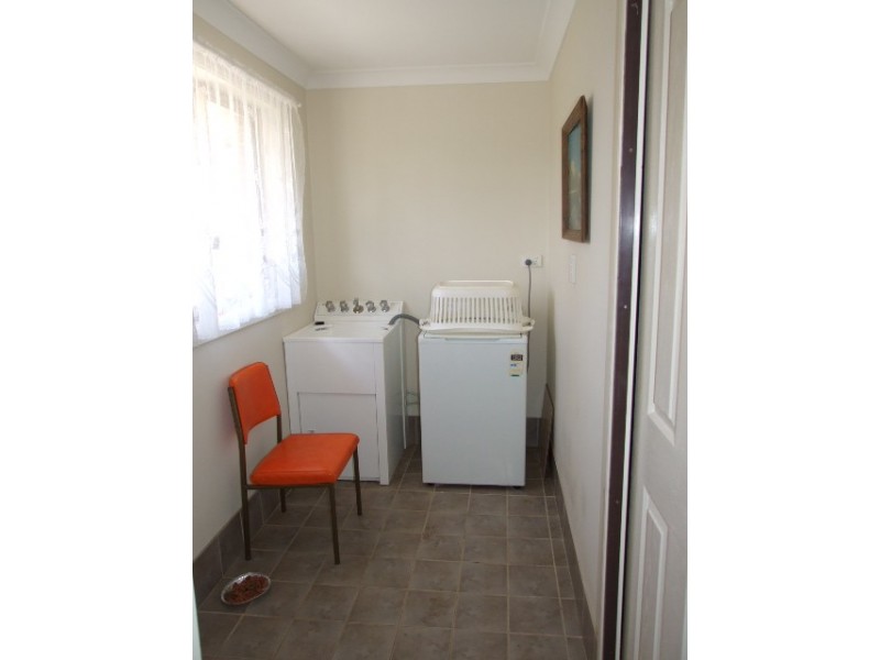 12 Valerie Street, Tahmoor NSW 2573