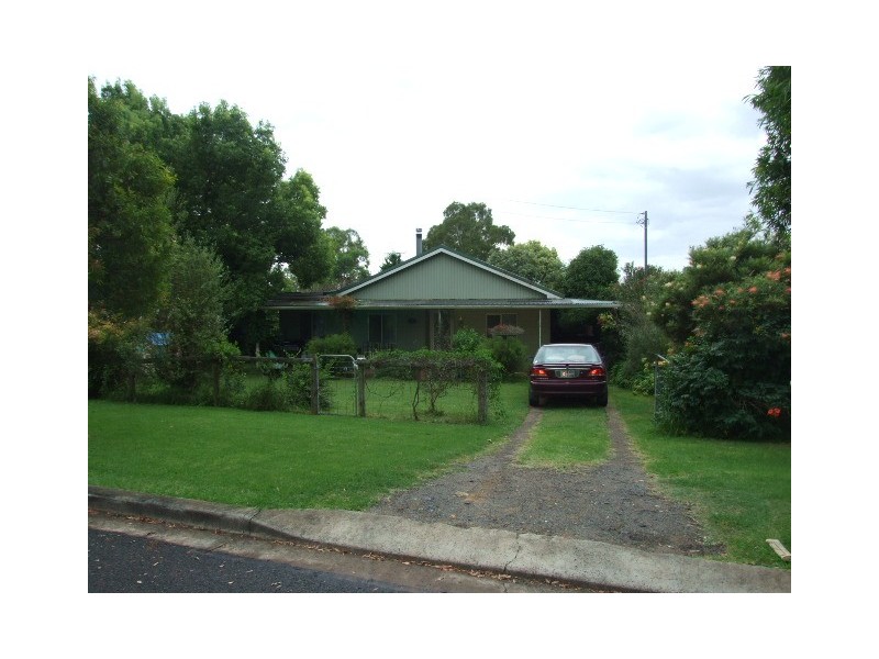 13 Radnor Road, Bargo NSW 2574