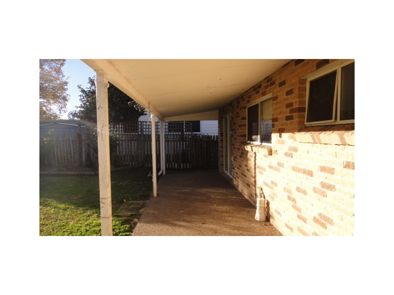 39 Fraser Street, Tahmoor NSW 2573