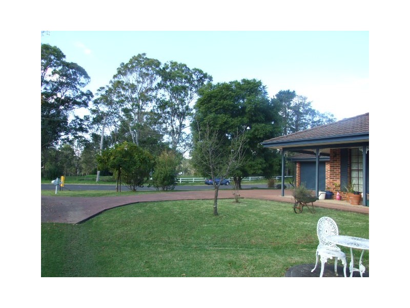 14 River Road, Tahmoor NSW 2573