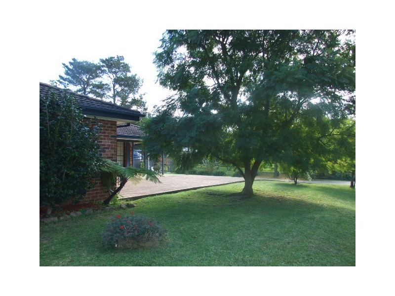 14 River Road, Tahmoor NSW 2573