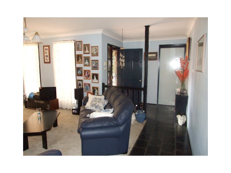 14 River Road, Tahmoor NSW 2573