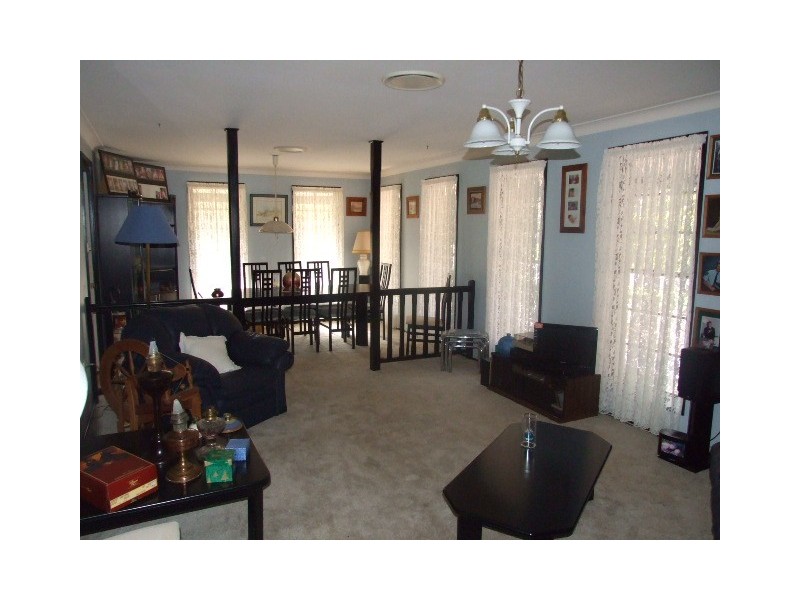 14 River Road, Tahmoor NSW 2573