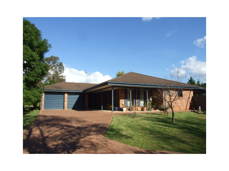 14 River Road, Tahmoor NSW 2573