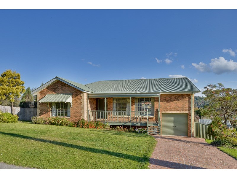27 Margaret Street, Picton NSW 2571