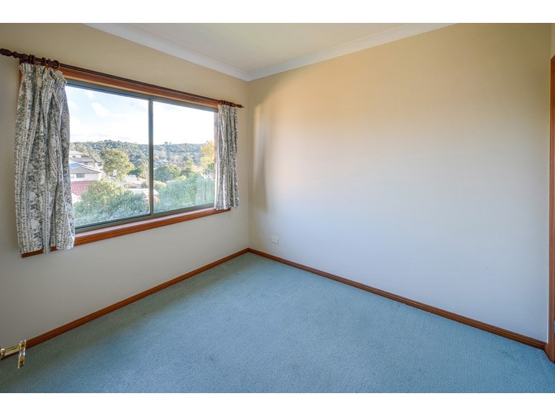 27 Margaret Street, Picton NSW 2571