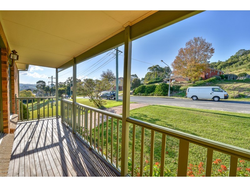 27 Margaret Street, Picton NSW 2571