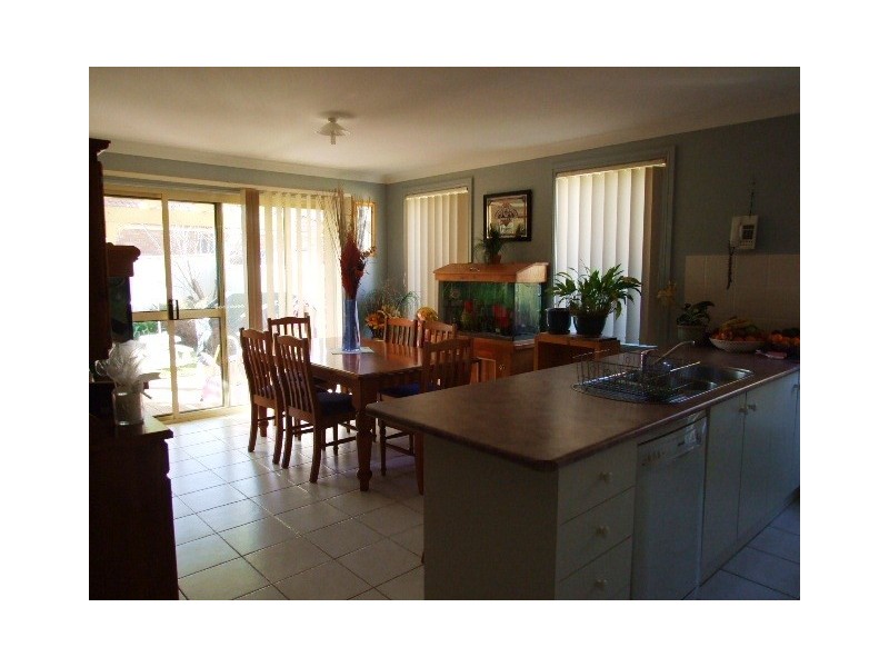 6c Baroo Street, Thirlmere NSW 2572