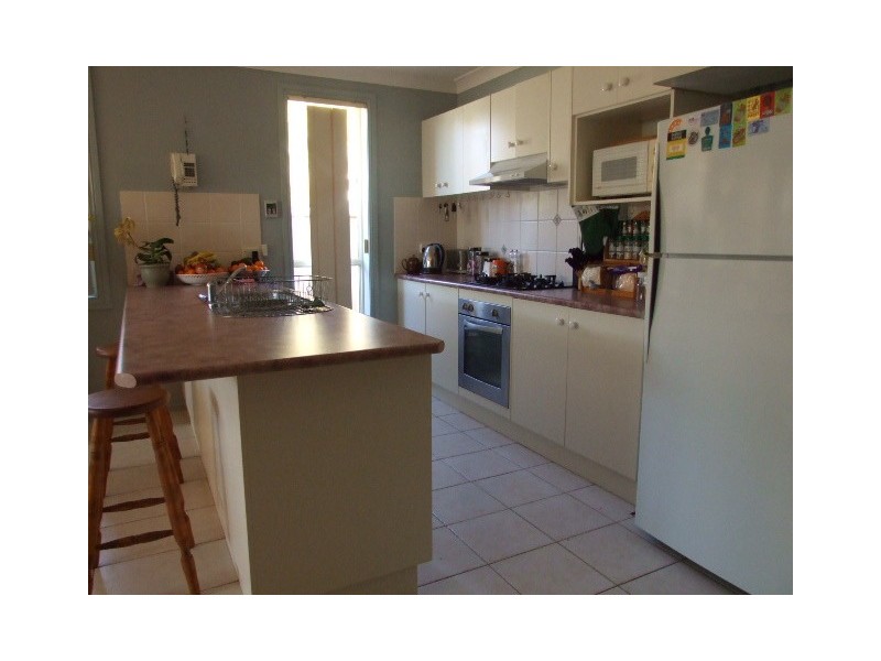 6c Baroo Street, Thirlmere NSW 2572