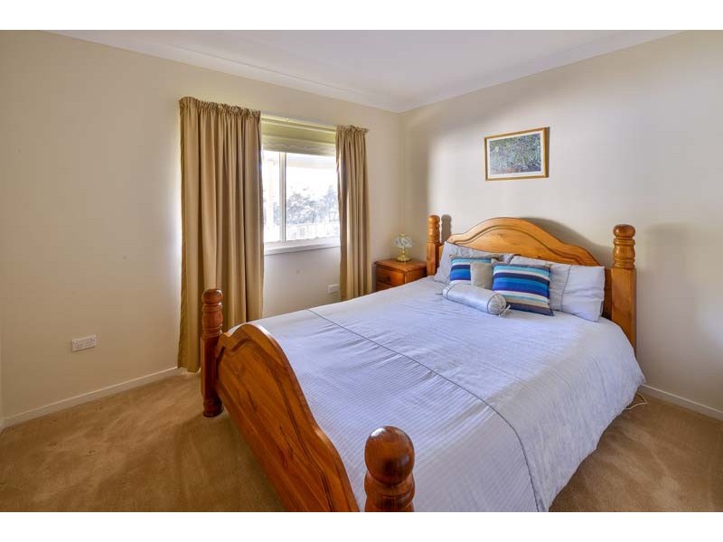 5 Elms Place, Balmoral Village NSW 2571