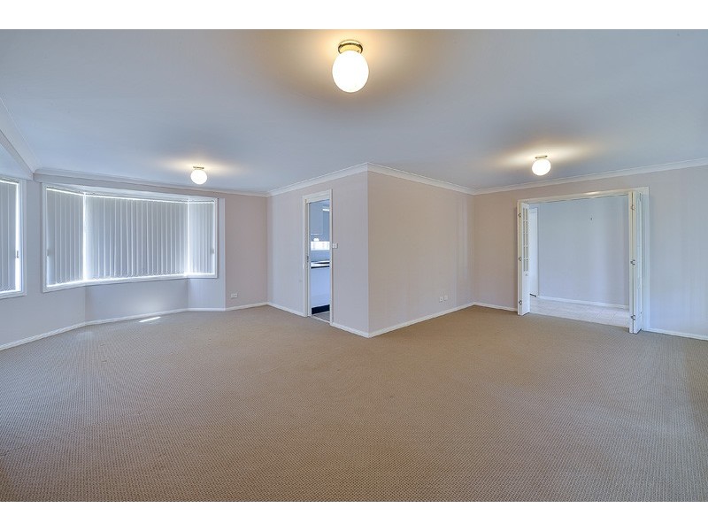 2 Emmett Street, Tahmoor NSW 2573