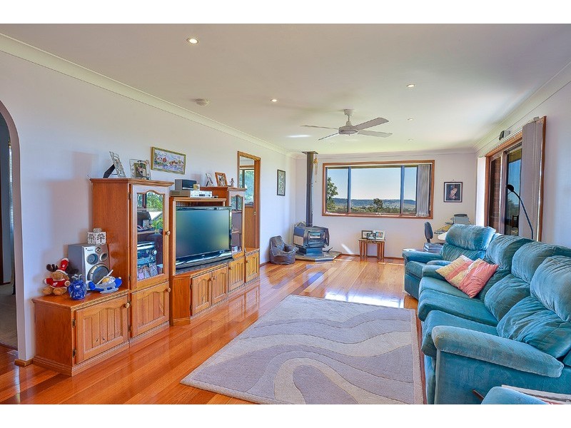 31 Myrtle Creek Avenue, Tahmoor NSW 2573