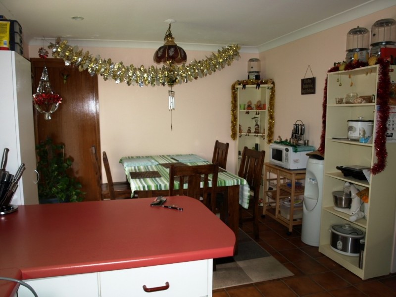 17 Thirlmere Way, Tahmoor NSW 2573