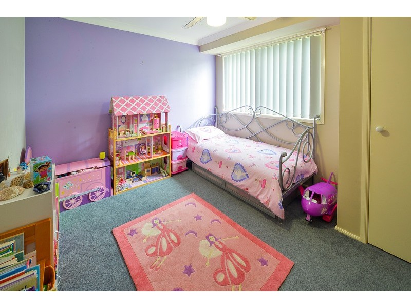 33 Carlton Road, Thirlmere NSW 2572