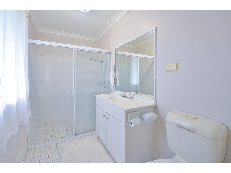 33 Carlton Road, Thirlmere NSW 2572