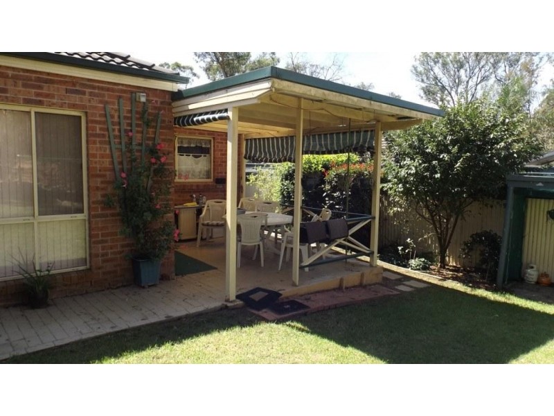 8B Suffolk Place, Tahmoor NSW 2573