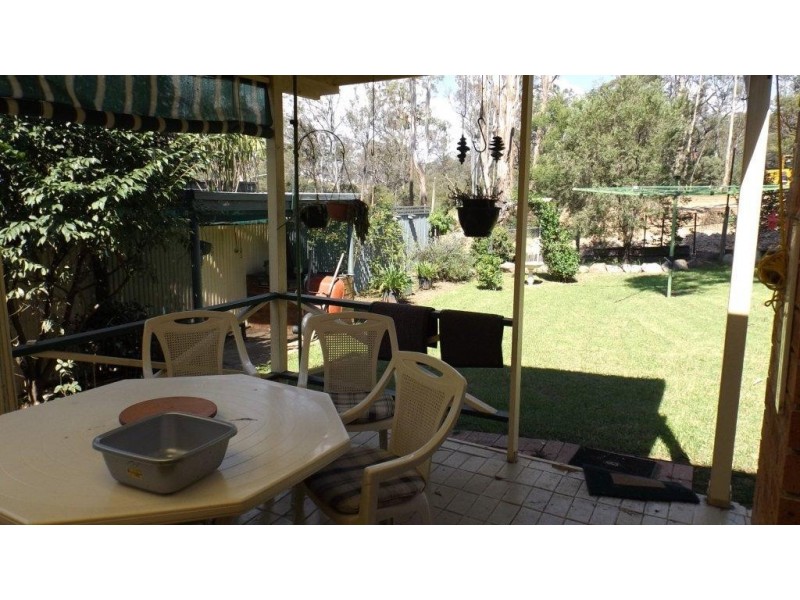 8B Suffolk Place, Tahmoor NSW 2573