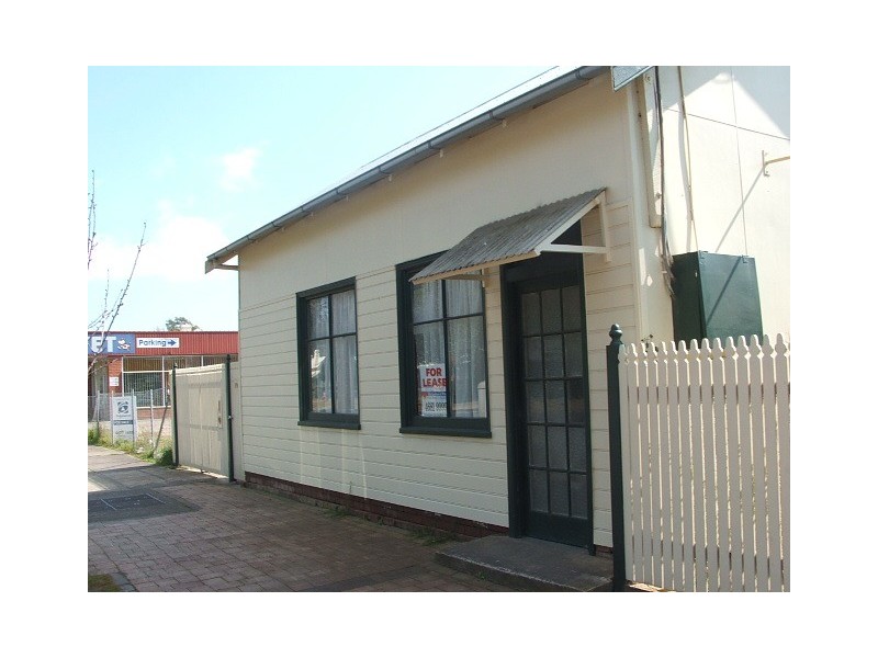 Shop, 19 Oaks Street, Thirlmere NSW 2572