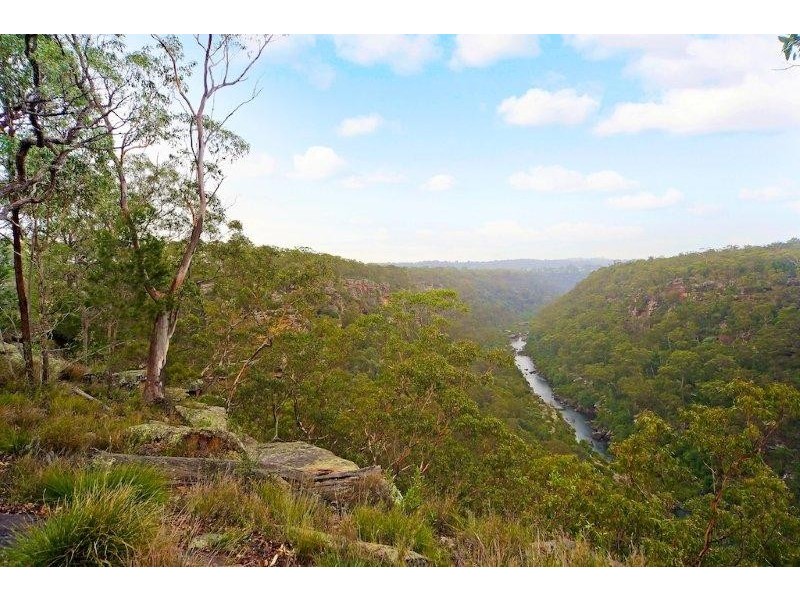 75 Charles Road, Pheasants Nest NSW 2574