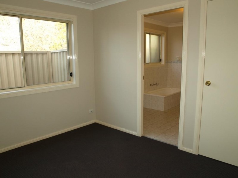 42B King Street, Tahmoor NSW 2573