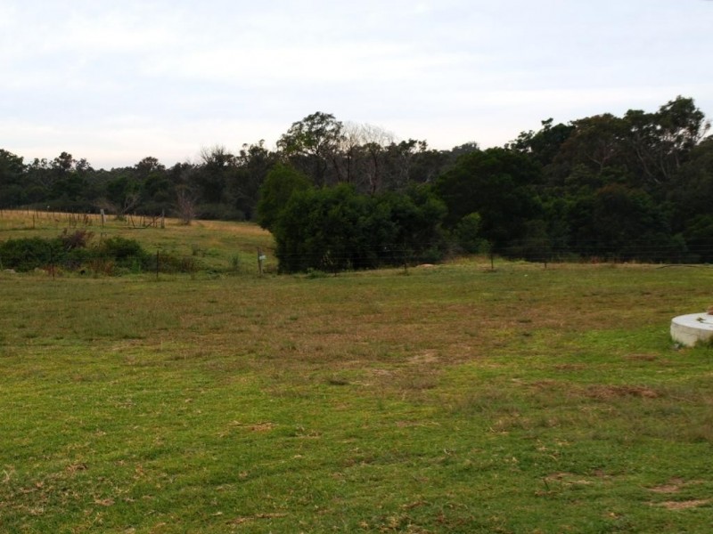 26 Lyrebird Road, Pheasants Nest NSW 2574