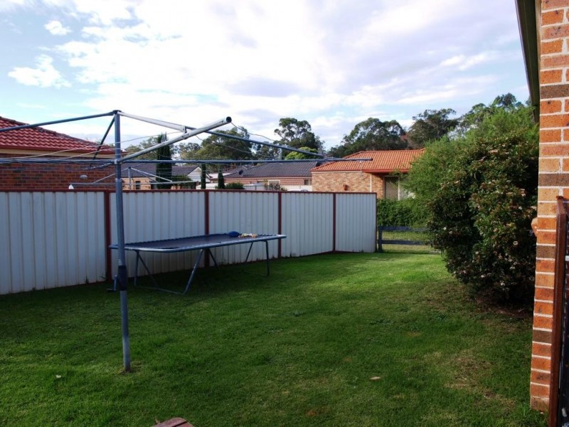 8B Baroo Street, Thirlmere NSW 2572