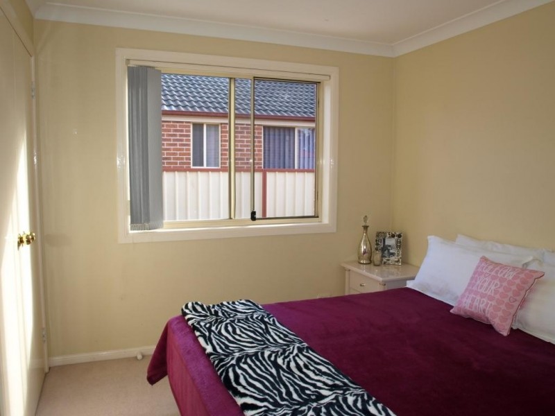 8B Baroo Street, Thirlmere NSW 2572