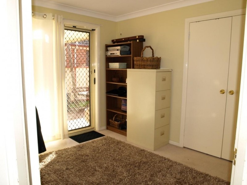 8B Baroo Street, Thirlmere NSW 2572
