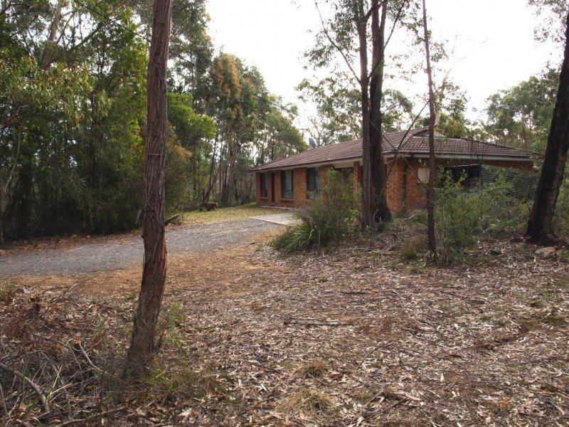 6 Starlight Place, Hill Top NSW 2575