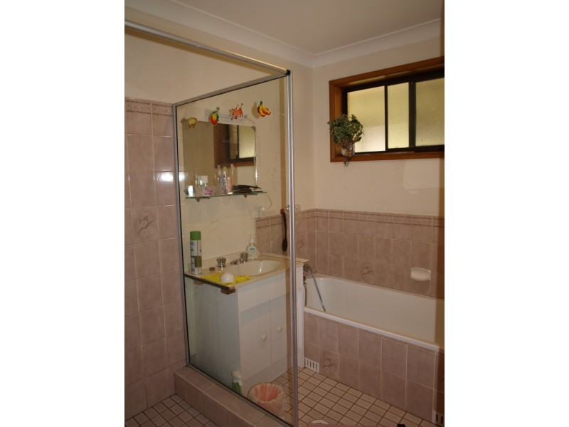 6 Starlight Place, Hill Top NSW 2575