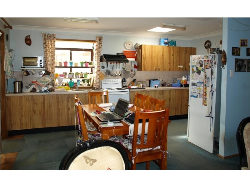 6 Starlight Place, Hill Top NSW 2575