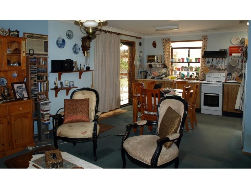 6 Starlight Place, Hill Top NSW 2575