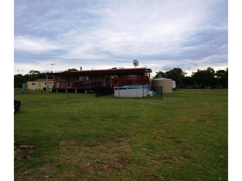 26 Lyrebird Road, Pheasants Nest NSW 2574