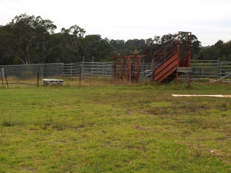 26 Lyrebird Road, Pheasants Nest NSW 2574