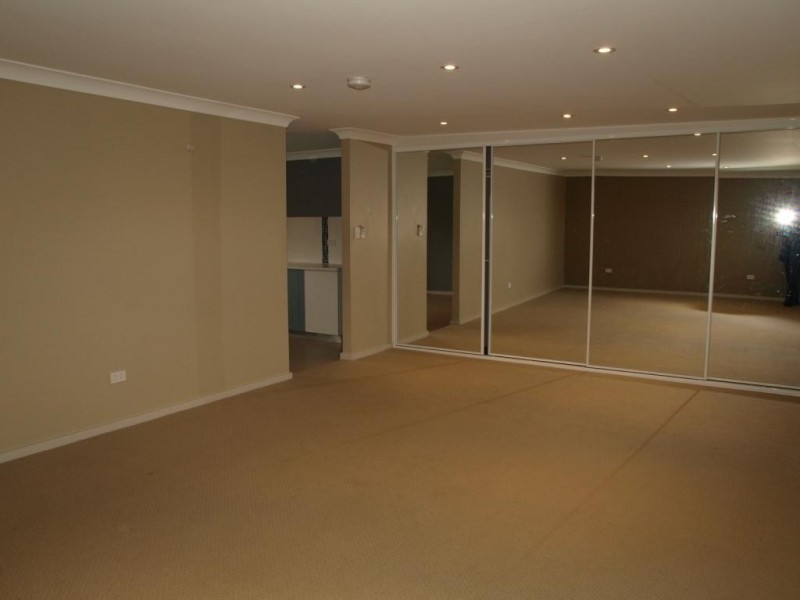 26 Lyrebird Road, Pheasants Nest NSW 2574
