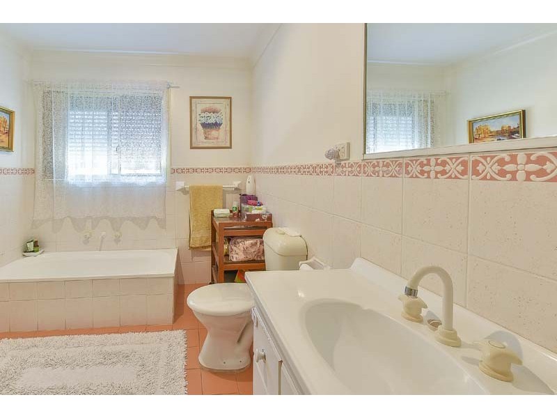 68 Remembrance Drive, Tahmoor NSW 2573