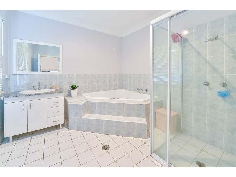 145 Lyrebird Road, Pheasants Nest NSW 2574