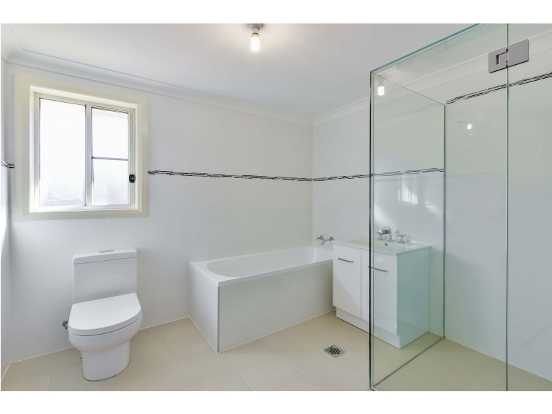 Unit 14/25-33 Abelia Street, Tahmoor NSW 2573