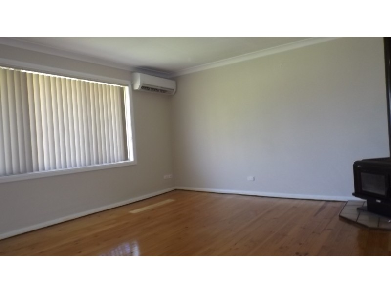 31 Castlereagh Street, Tahmoor NSW 2573