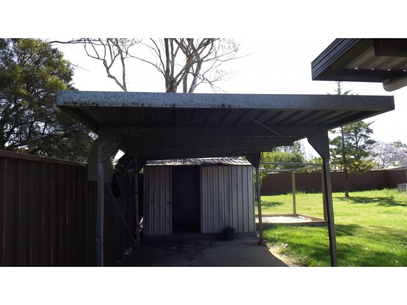 31 Castlereagh Street, Tahmoor NSW 2573