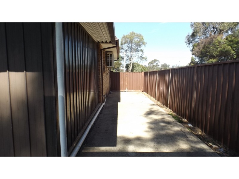 31 Castlereagh Street, Tahmoor NSW 2573